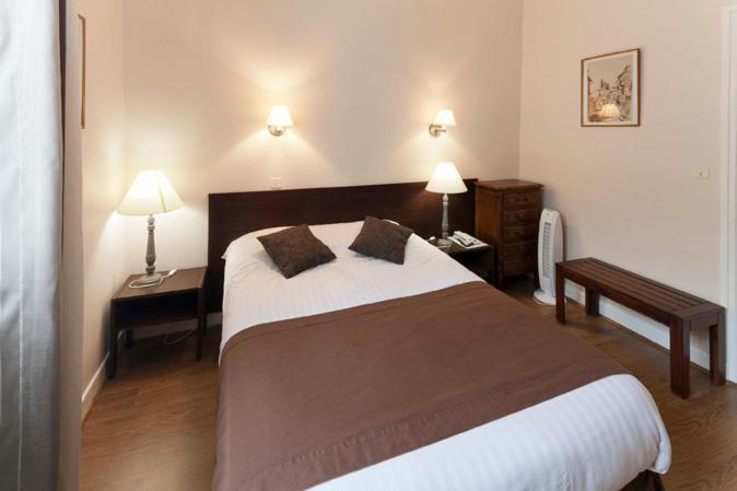 Logis Hotel Le Belle Rive Najac Zewnętrze zdjęcie