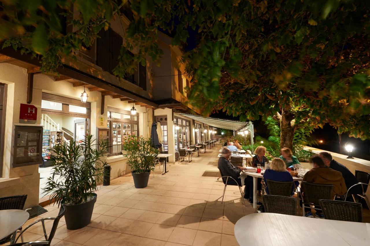 Logis Hotel Le Belle Rive Najac Zewnętrze zdjęcie