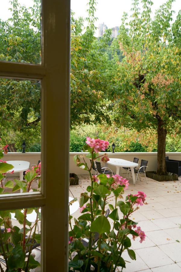 Logis Hotel Le Belle Rive Najac Zewnętrze zdjęcie