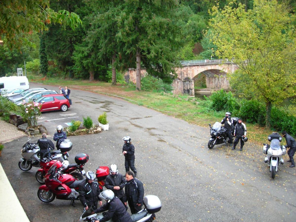 Logis Hotel Le Belle Rive Najac Zewnętrze zdjęcie